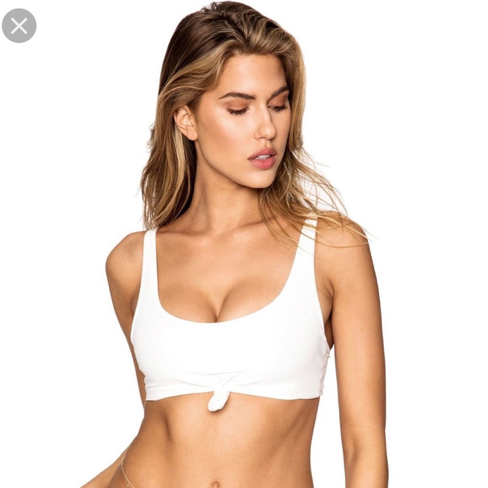 Frankie’s bikini Greer